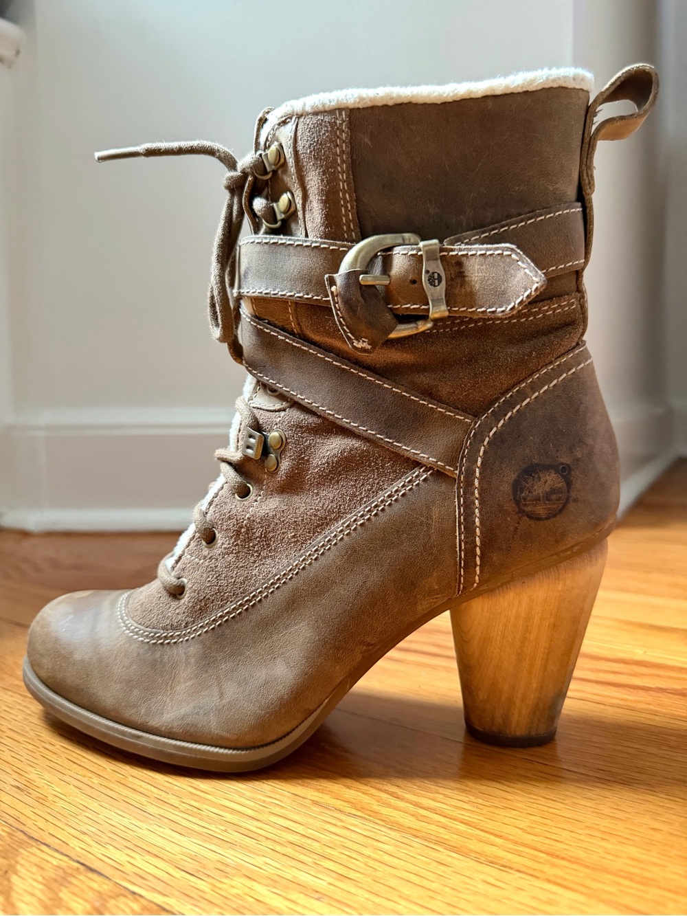 Timberland Earthkeepers Nevali Hiker Wood Heeled Boots Brown Nubuck Leather 7